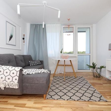 Romaszewskiego Zoliborz Bedroom Pokoj Metro Варшава Екстериор снимка