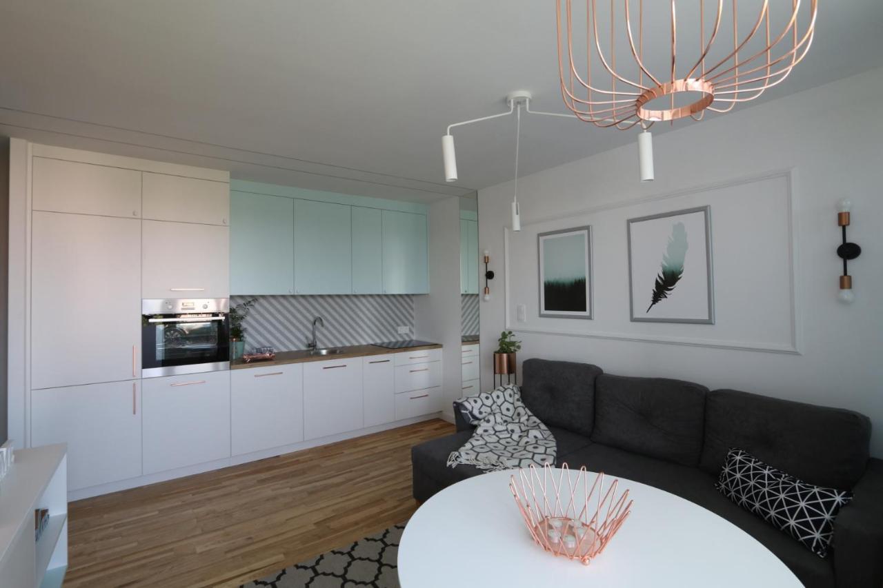 Romaszewskiego Zoliborz Bedroom Pokoj Metro Варшава Екстериор снимка