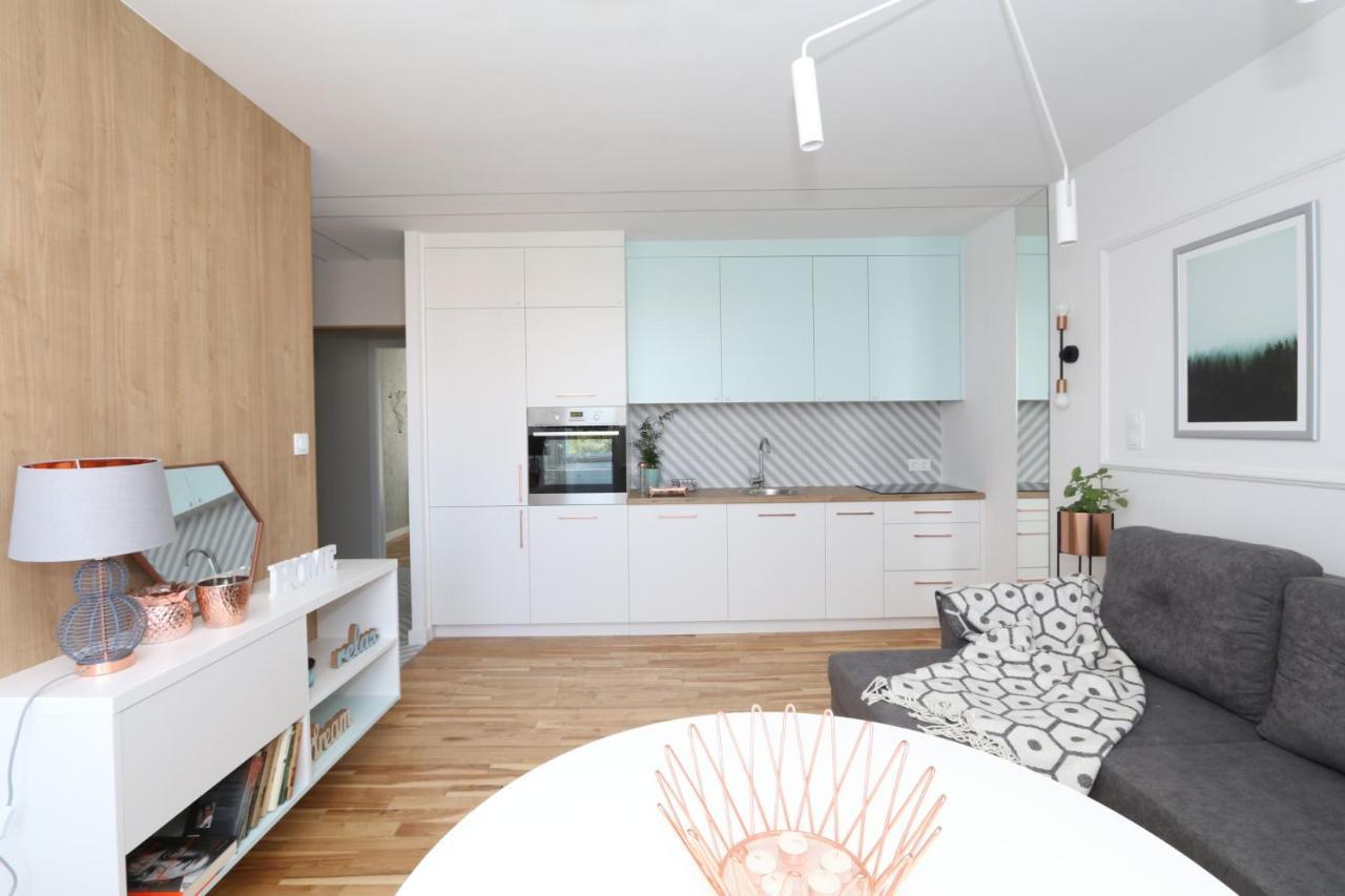 Romaszewskiego Zoliborz Bedroom Pokoj Metro Варшава Екстериор снимка