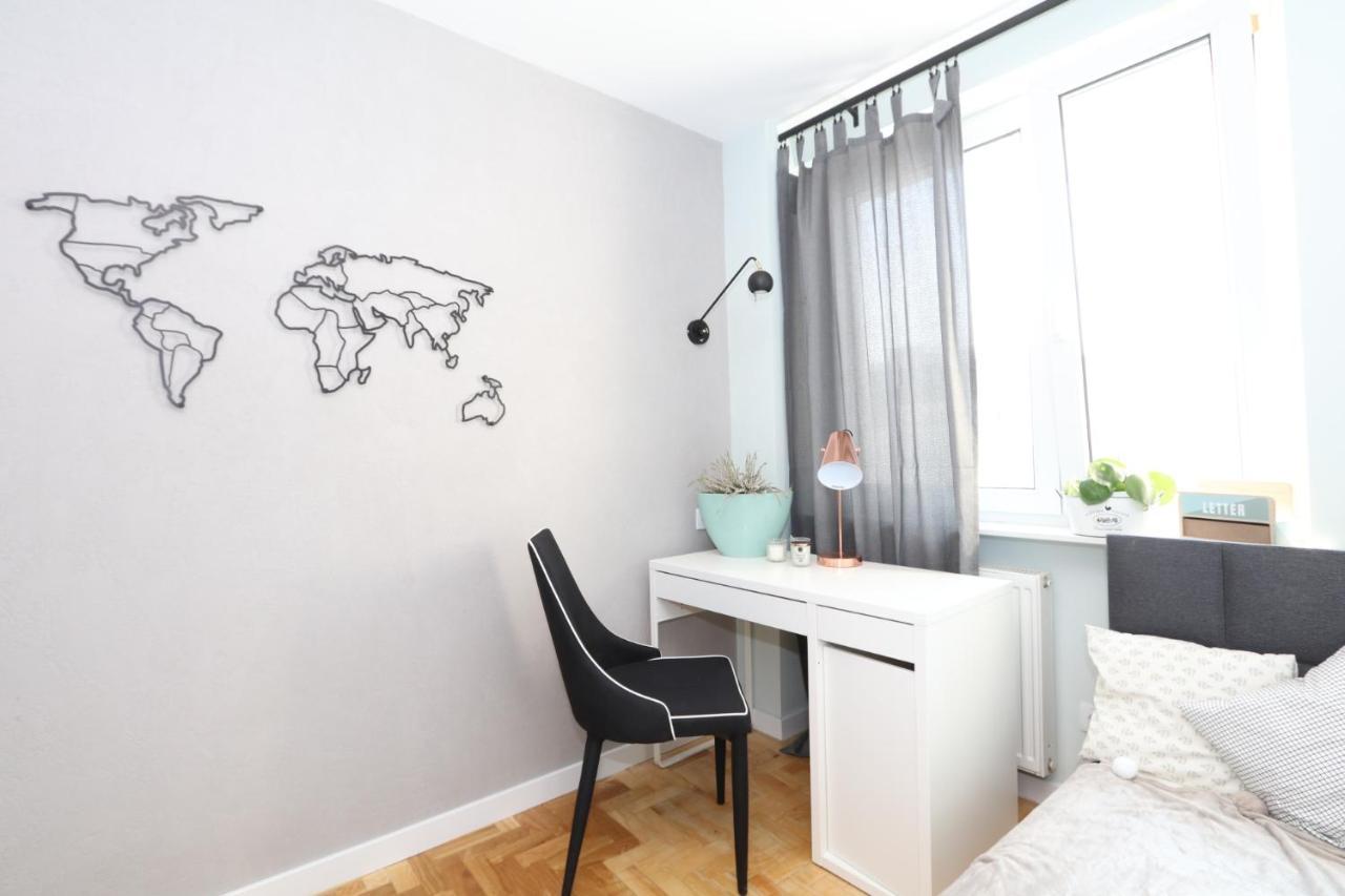 Romaszewskiego Zoliborz Bedroom Pokoj Metro Варшава Екстериор снимка