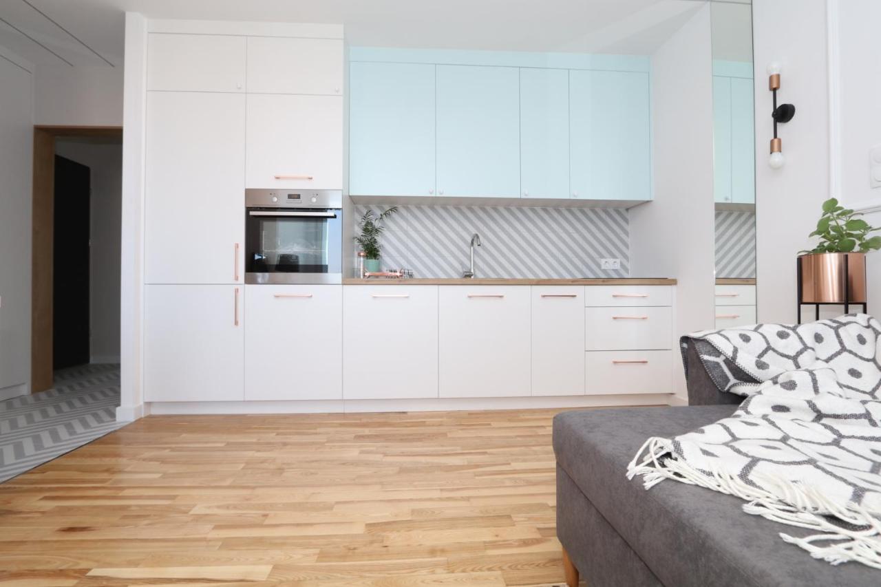 Romaszewskiego Zoliborz Bedroom Pokoj Metro Варшава Екстериор снимка